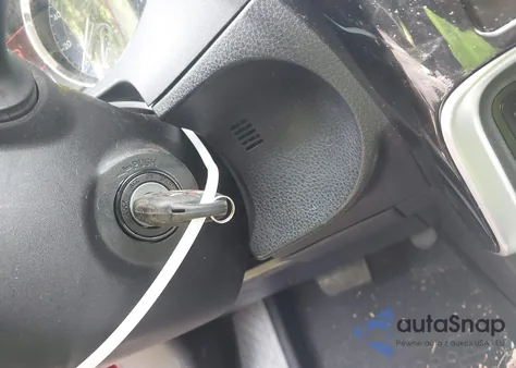 2019 Toyota Corolla Le z USA, uszkodzony, nr VIN 2T1BURHE4KC220512